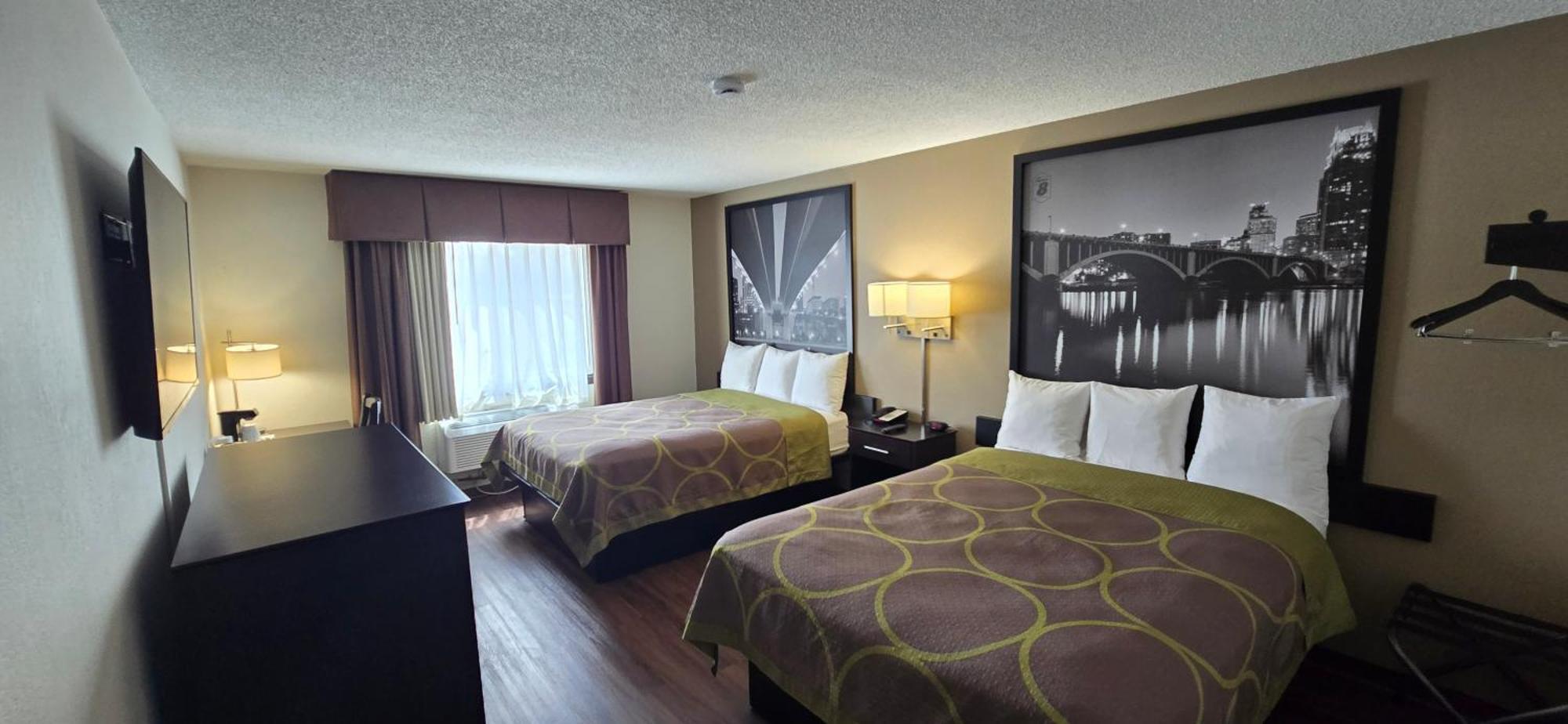 ซูเปอร์ 8 บาย วินด์แฮม โรเจอร์ส มินเนโซตา Hotel Rogers ภายนอก รูปภาพ